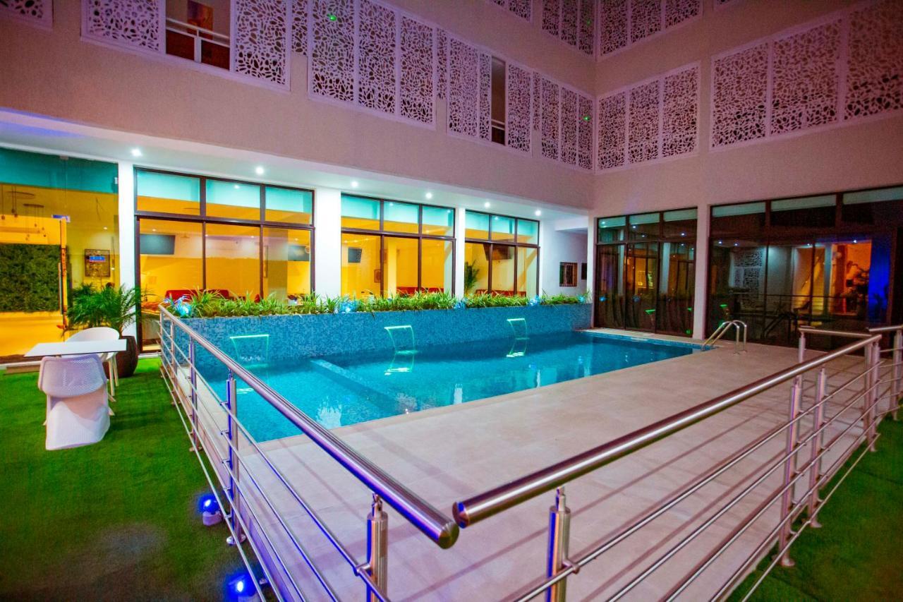 אבידג'אן Hotel Les Vallons מראה חיצוני תמונה
